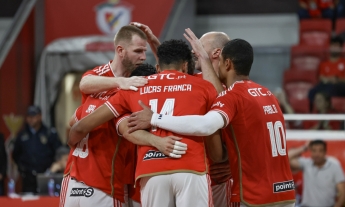 BENFICA VENCE PRIMEIRO JOGO DO PLAYOFF
