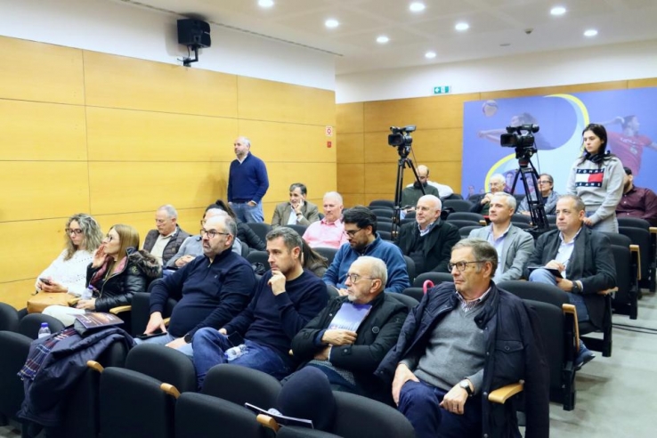 ASSEMBLEIA GERAL DA FPV - Relatório e contas da FPV aprovado por unanimidade