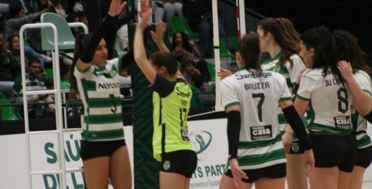Sporting vence 2º jogo em casa