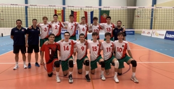 Sub-18 masculinos de partida para a Bulgária