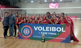 INFANTIS DO SPORT LISBOA E BENFICA SÃO CAMPEÃS NACIONAIS